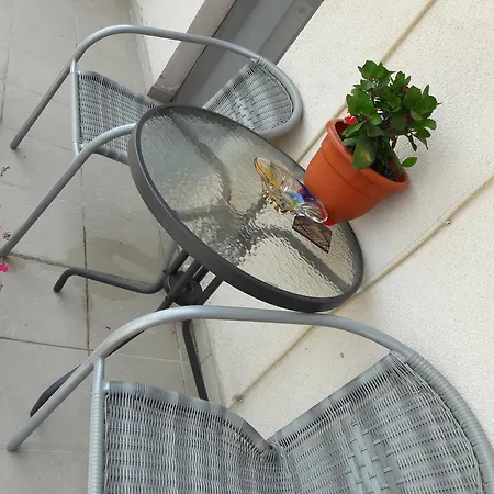Apartment Apartament Emi Mamaia
